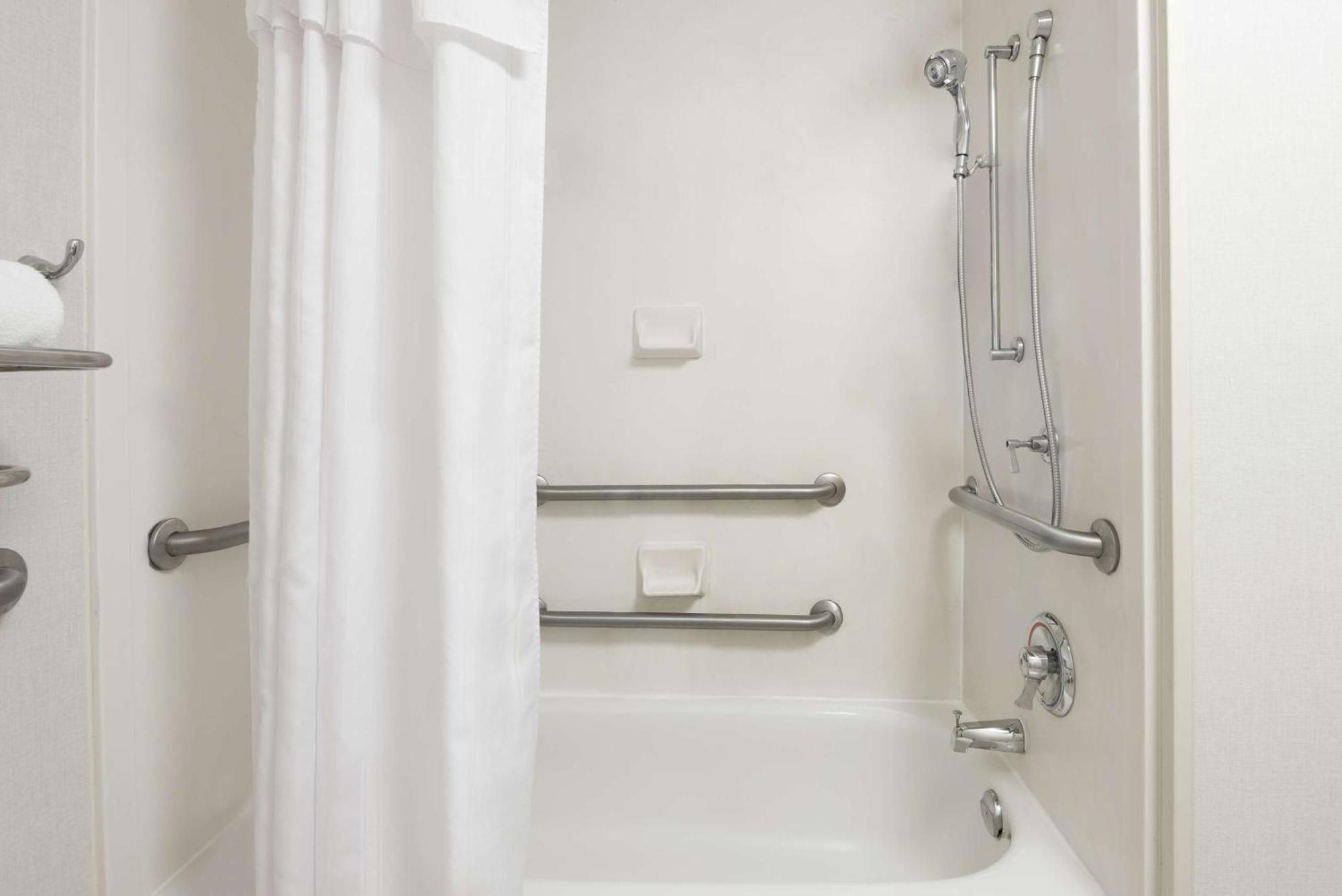 Homewood Suites By Hilton Raleigh/Crabtree Valley Ngoại thất bức ảnh