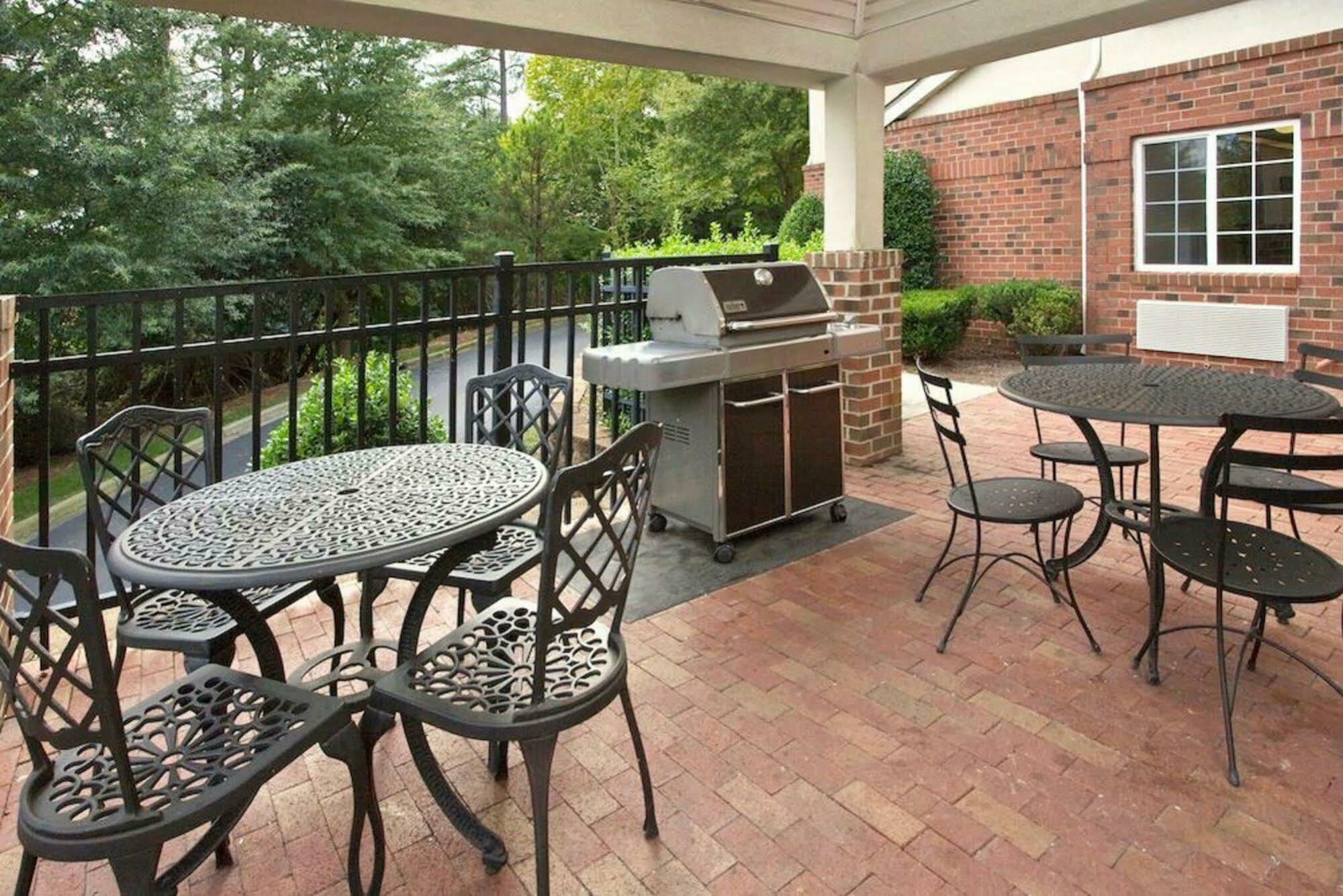 Homewood Suites By Hilton Raleigh/Crabtree Valley Ngoại thất bức ảnh